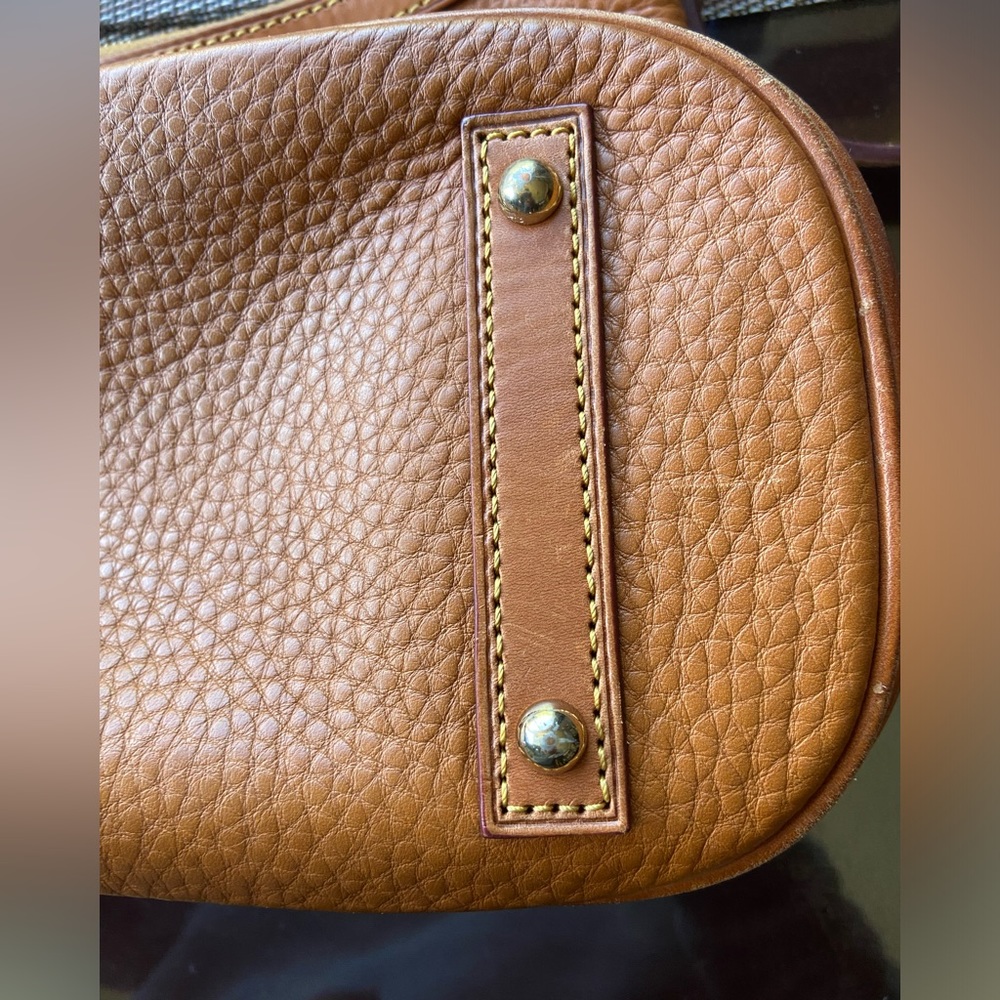Vintage Dooney Bourke Brown Pebble Grain Leather Buckle Strap Hobo Shoulder Bag - Picture 5 of 14